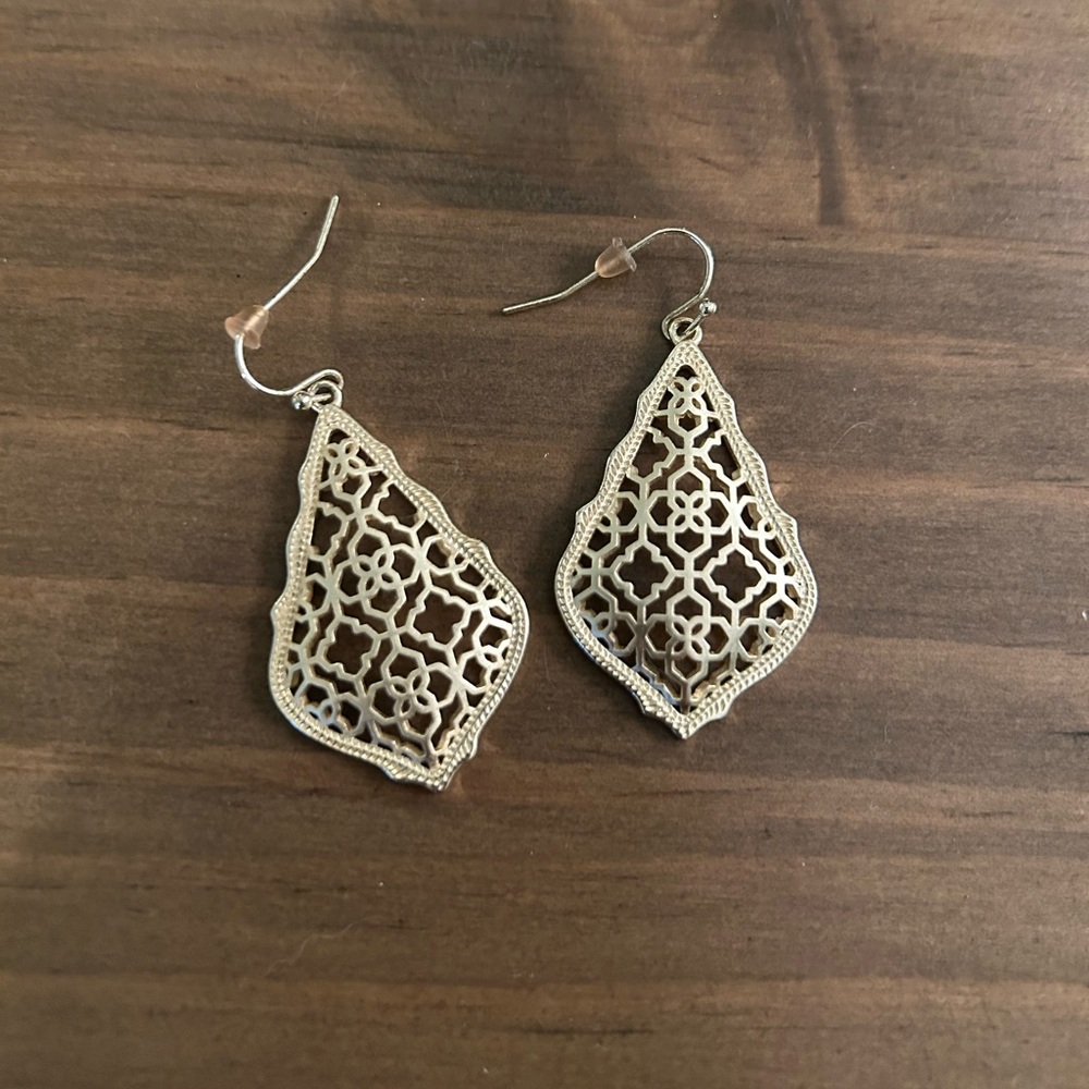 Kendra Scott Gold Filigree Earrings